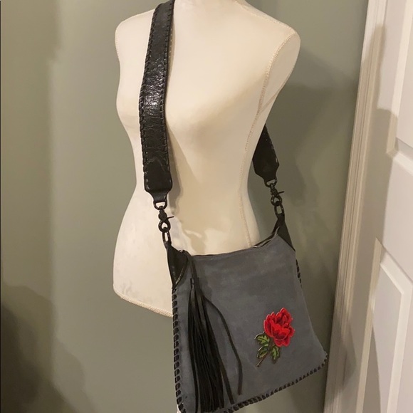 LAGGO - Picture 2 of 8